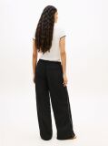 White Tommy Badge Low V-Neck Slim T-Shirt  Women