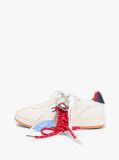 Μπεζ Δερμάτινα Sneakers Με Μπρελόκ  Γυναίκες