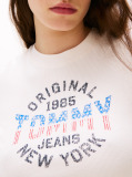 Άσπρο Ριμπ T-Shirt Με Λογότυπο New York Σε Slim Γραμμή  Γυναίκες