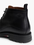 Black Leather Moc Toe Lace-Up Chukka Boots  Men