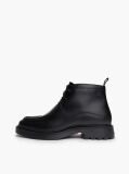 Black Leather Moc Toe Lace-Up Chukka Boots  Men