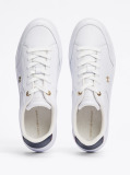 Άσπρο Essential Δερμάτινα Sneakers  Γυναίκες