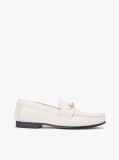 Μπεζ TH Monogram Δερμάτινα Loafers Με Διακοσμητική Αλυσίδα  Γυναίκες