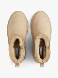 Brown Leather Cleat Pull-On Snow Boots  Women