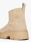 Brown Leather Cleat Pull-On Snow Boots  Women