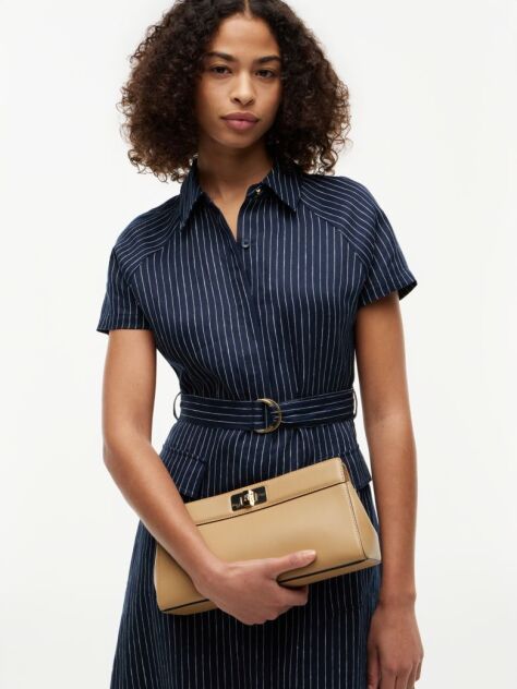 Μπεζ Modern Τσάντα Clutch Με Αλυσίδα Και Μονόγραμμα TH  Γυναίκες
