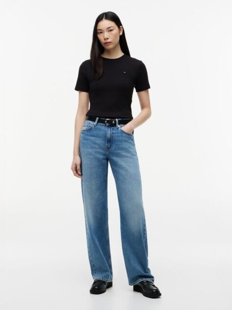 Μαύρο Ριμπ T-Shirt Σε Slim Γραμμή Με Κεντητό Σημαιάκι  Γυναίκες