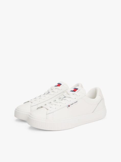Άσπρο Essential Δερμάτινα Sneakers Με Λεπτομέρειες Σε Αντίθεση  Γυναίκες