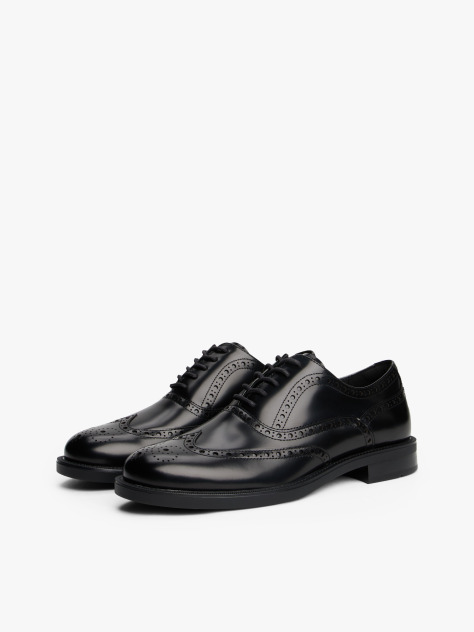 Black Leather Lace-Up Brogue Shoes  Men