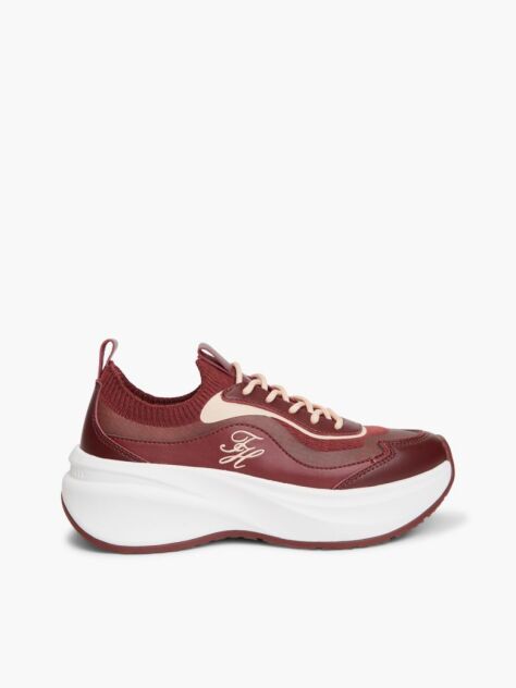 Κόκκινο Sneakers Με Διάτρητα Πάνελ  Γυναίκες