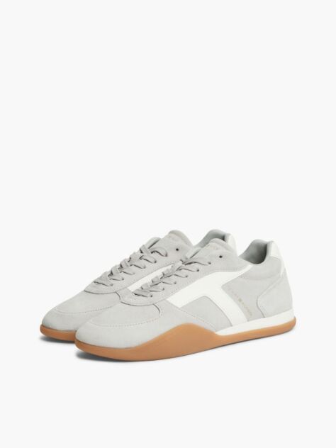 Γκρι Σουέτ Sneakers Με Χαμηλό Κόψιμο  Γυναίκες