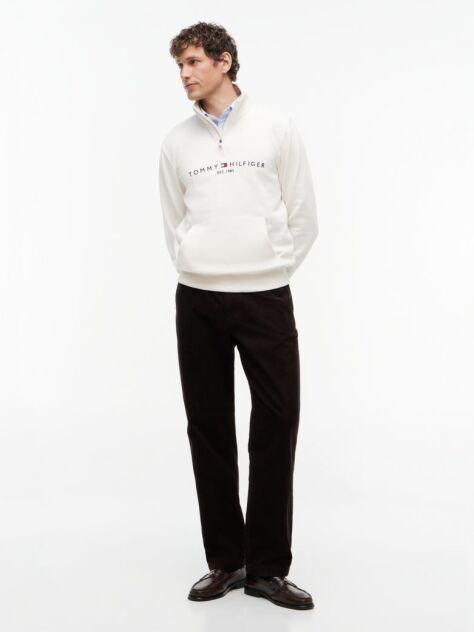 Beige Combining casual style with enhanced comfort, this sweatshirt is made from flex fleece and has a cosy, zip-adjustable mock turtleneck.  Men