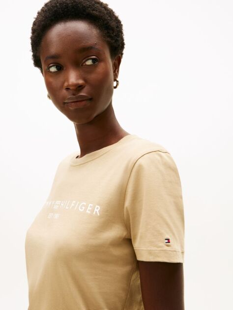 Καφέ T-Shirt Με Κλασική Λαιμόκοψη Και Λογότυπο  Γυναίκες