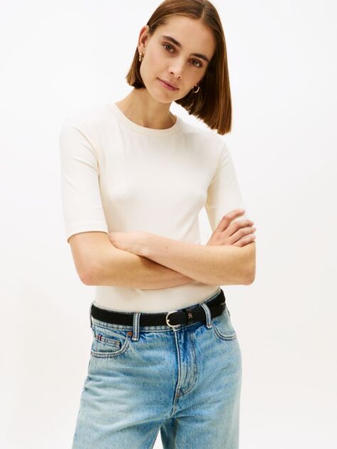 Μπεζ Ριμπ T-Shirt Σε Slim Γραμμή  Γυναίκες