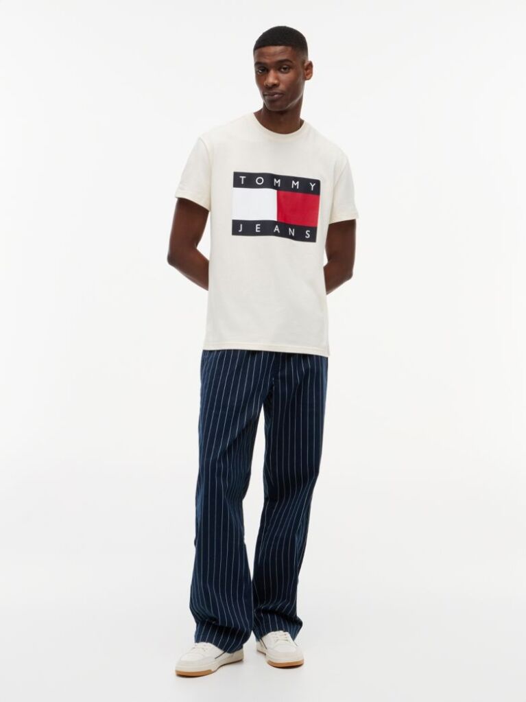 Μπεζ T-Shirt Με Κλασική Λαιμόκοψη Και Σημαία  Άνδρες