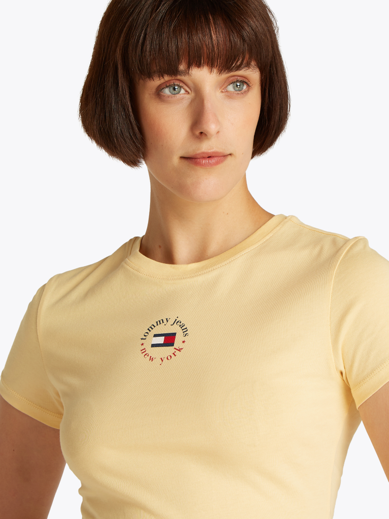 Κίτρινο Essential T-Shirt Με Λογότυπο Σε Slim Γραμμή  Γυναίκες