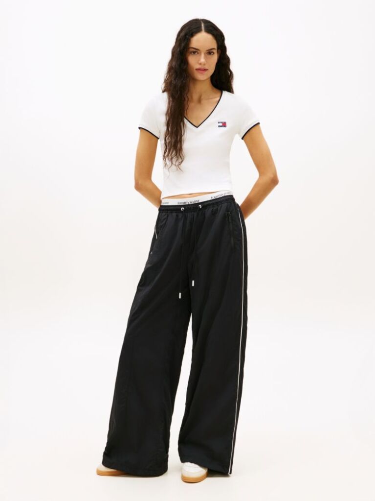 White Tommy Badge Low V-Neck Slim T-Shirt  Women