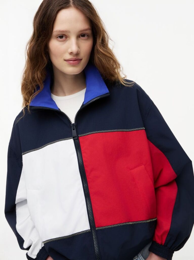 Μπλε Oversized Αντιανεμικό Τζάκετ Με Λογότυπο Στην Πλάτη  Γυναίκες