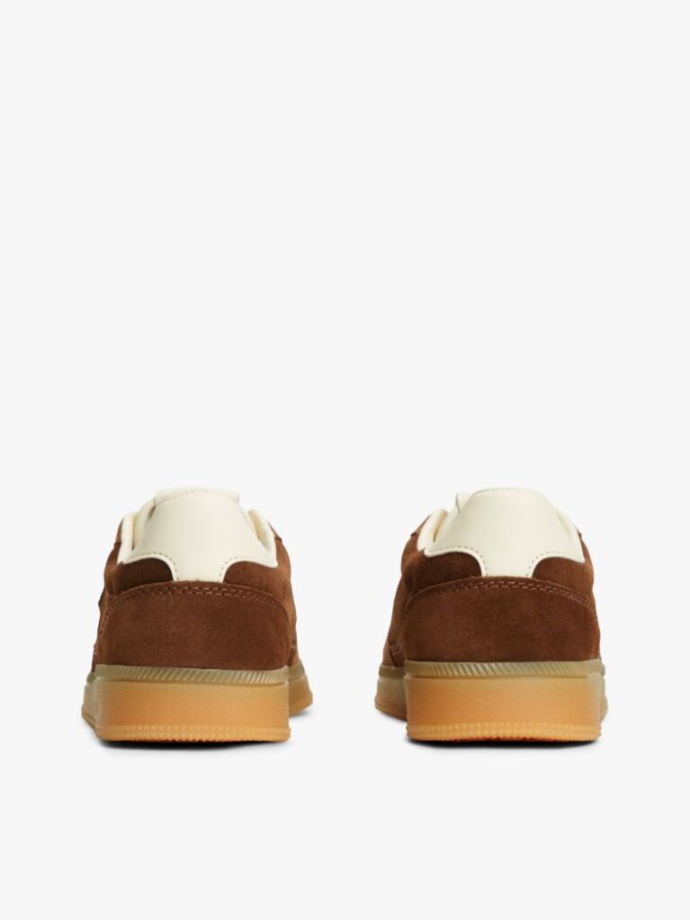 Καφέ The Greenwich Σουέτ Sneakers  Γυναίκες