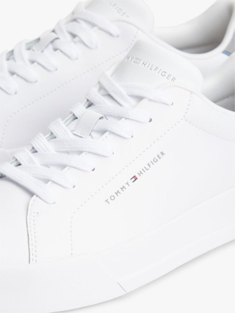 White Pebble Grain Court Trainers  Men