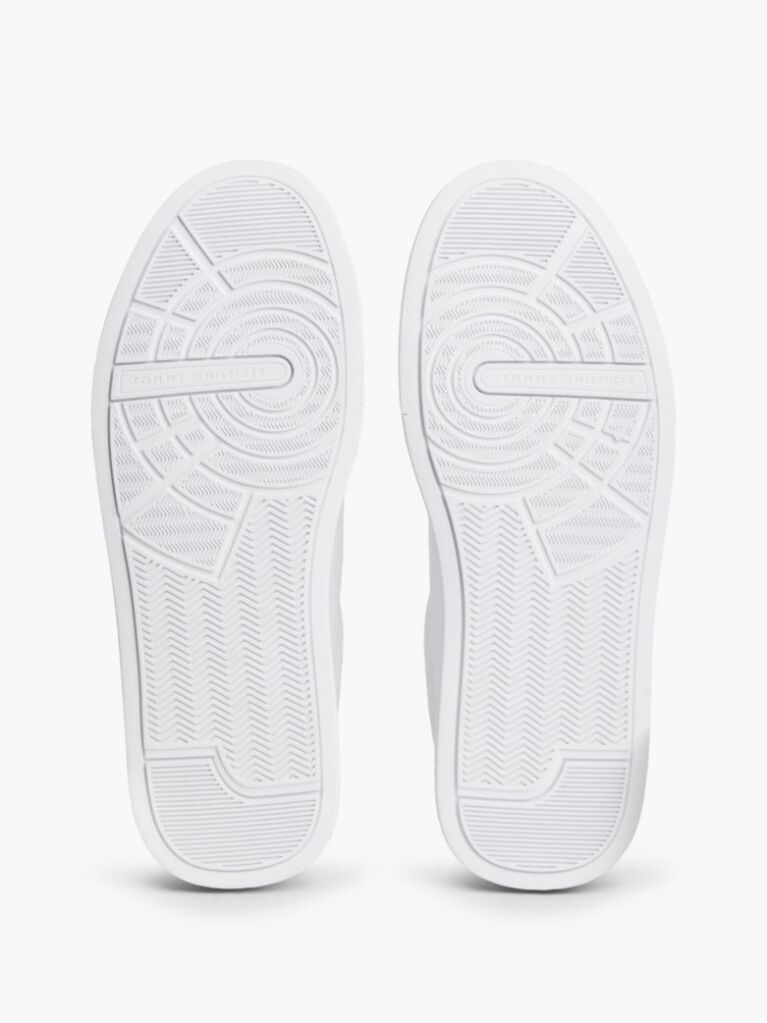 White Pebble Grain Court Trainers  Men