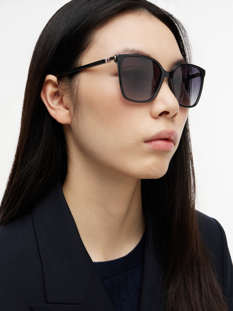 Black Flexible Hinge Cat Eye Sunglasses  Women