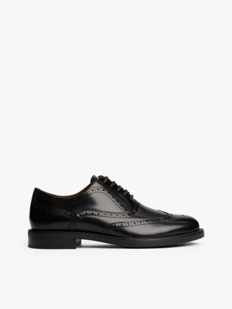 Black Leather Lace-Up Brogue Shoes  Men