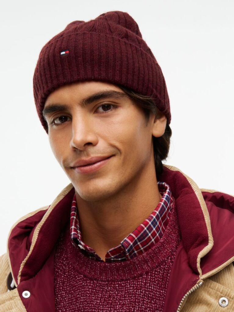Red Lambswool Blend Cable Knit Flag Beanie  Men