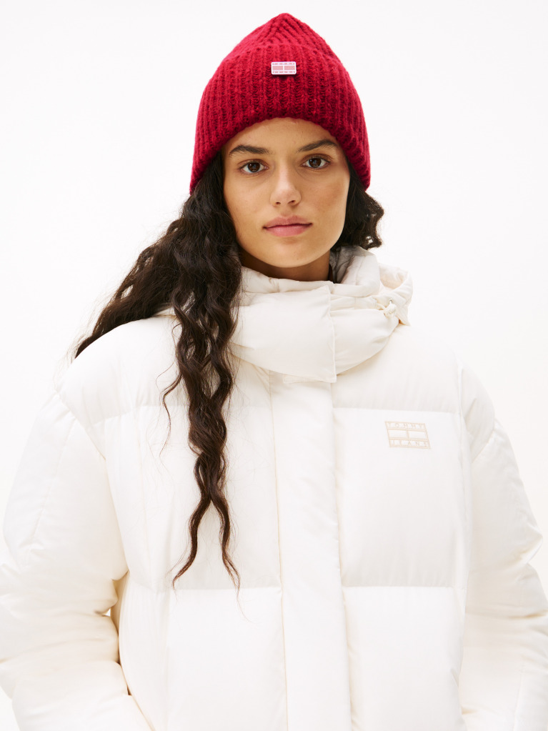 Red Heritage Wool Blend Logo Plaque Beanie  Women