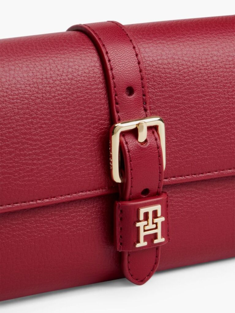 Red Buckle Flap Chain Strap Wallet  Women