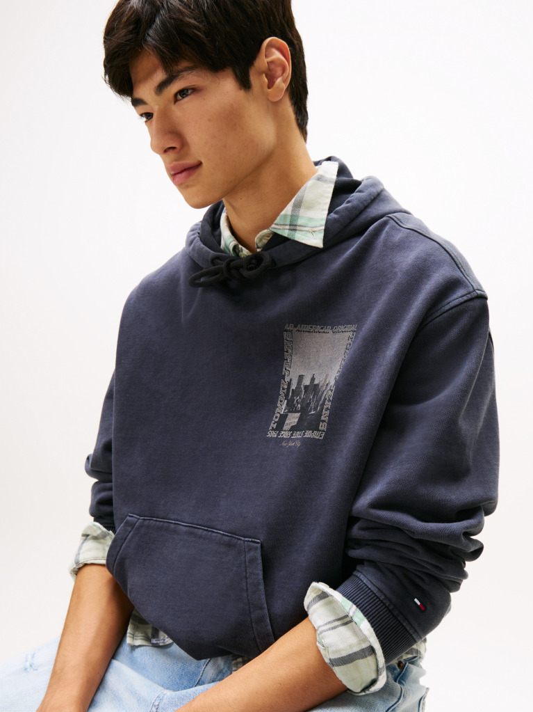 Black 90s Back Photo Print Washed Hoody  Men