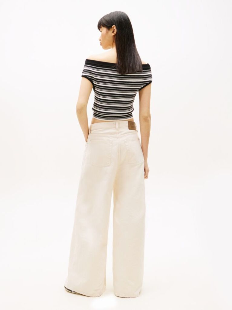 Denim Pleated Mid Rise Loose Straight Leg Jeans  Women