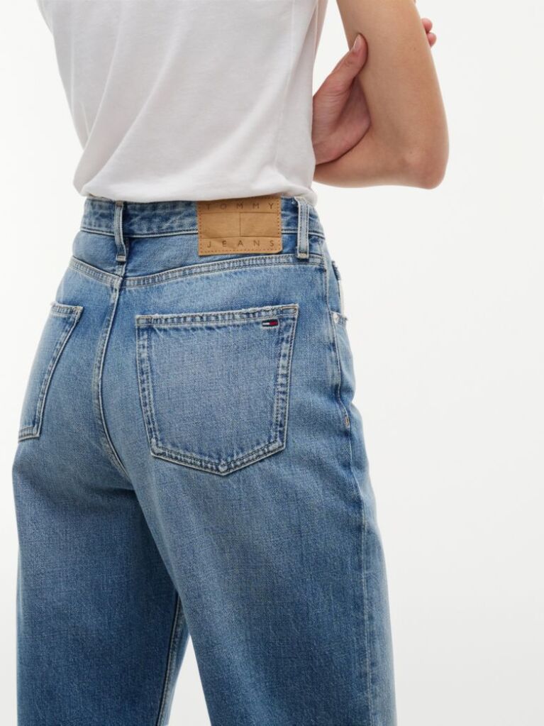 Denim Ψηλόμεσο Τζιμ Mom Σε Tapered Γραμμή  Γυναίκες
