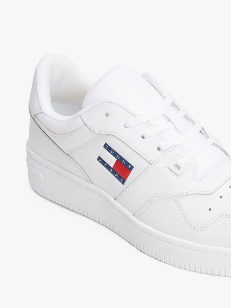 White Essential Retro Leather Basketball Trainers  Men