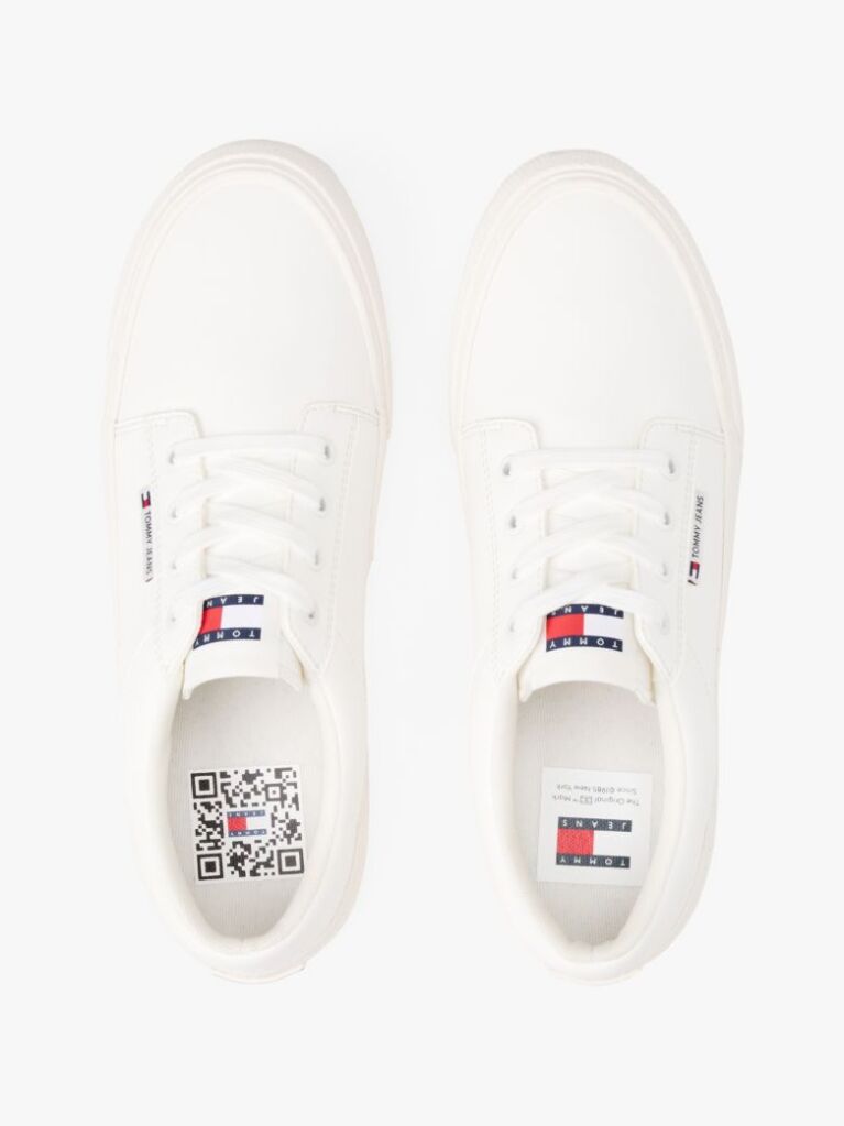 White Essential Flatform Skate Trainers  Men