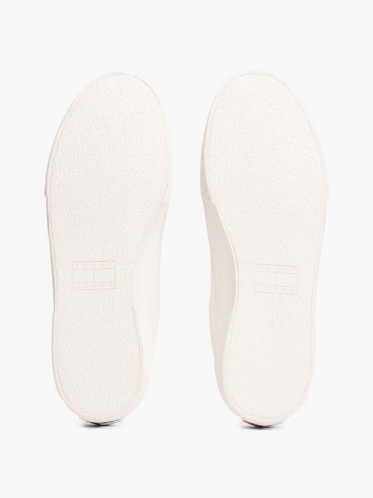 White Essential Flatform Skate Trainers  Men