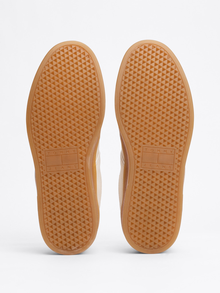 Μπεζ The Greenwich Σουέτ Sneakers  Γυναίκες