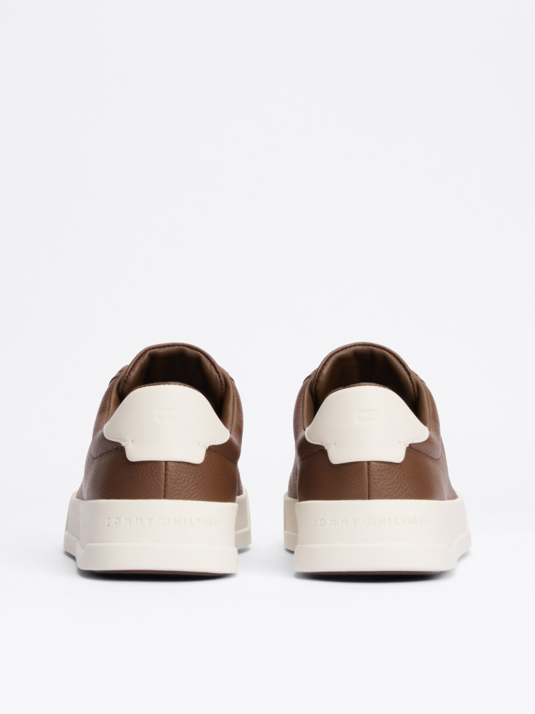 Καφέ Δερμάτινα Sneakers  Άνδρες