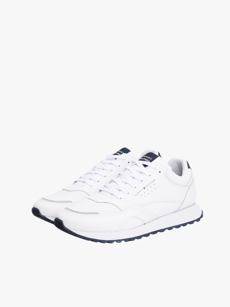 White Contrast Heel Logo Cleat Trainers  Men