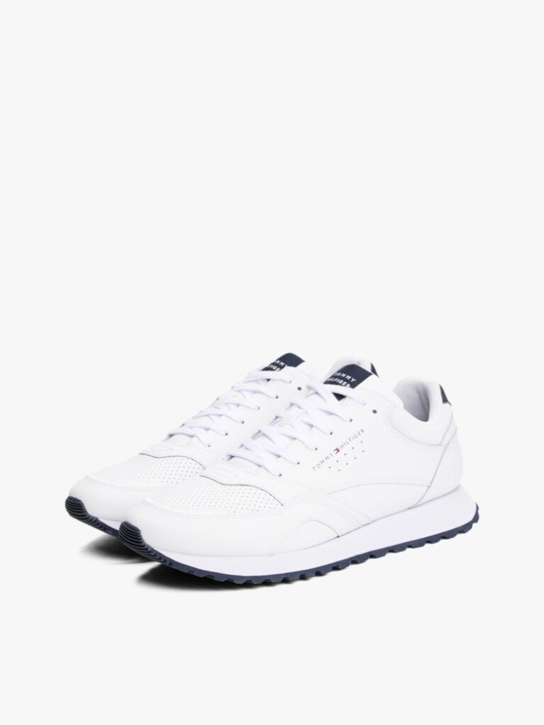 White Contrast Heel Logo Cleat Trainers  Men