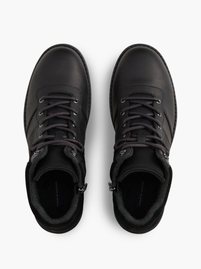 Black Leather Outdoor Cleat Mixed Texture Boots  Men