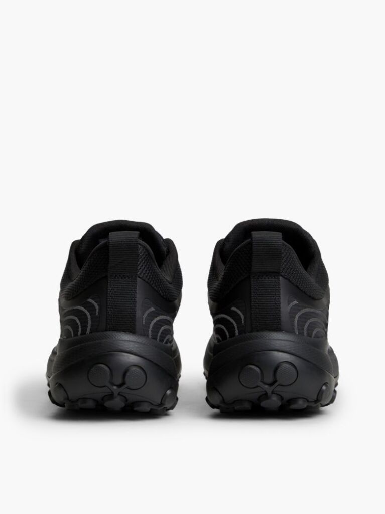 Black Outdoor Jacquard Knit Sneakers  Men
