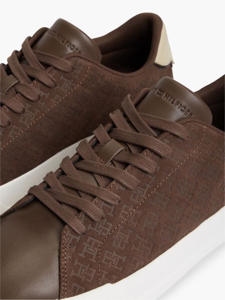 Καφέ TH Monogram Σουέτ Sneakers  Άνδρες
