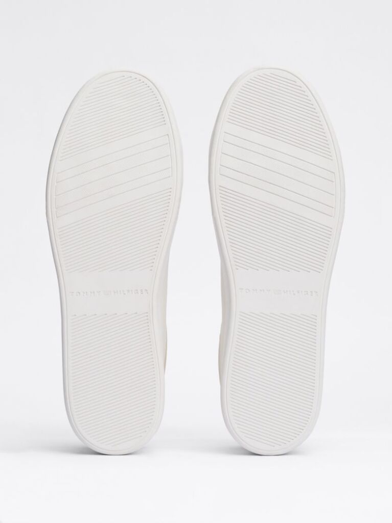 Μπεζ Essential Δερμάτινα Sneakers Με Μεταλλικές Λεπτομέρειες  Γυναίκες