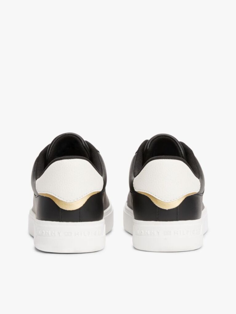 Μαύρο Essential Δερμάτινα Sneakers Με Μεταλλικές Λεπτομέρειες  Γυναίκες