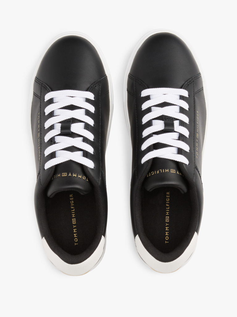 Μαύρο Essential Δερμάτινα Sneakers Με Μεταλλικές Λεπτομέρειες  Γυναίκες