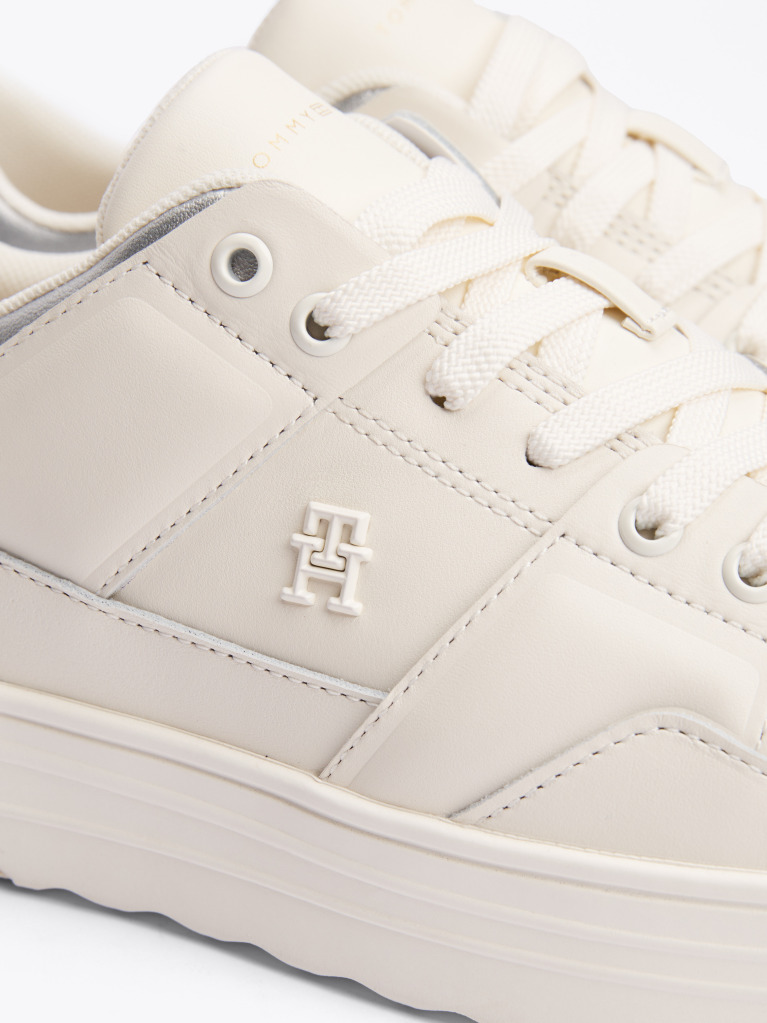 Beige Leather Colour-Blocked Basketball Trainers  Women