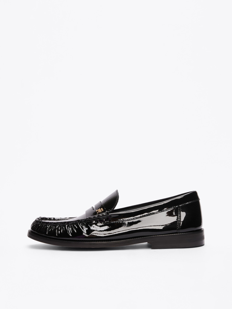Μαύρο Δερμάτινα Loafers  Γυναίκες