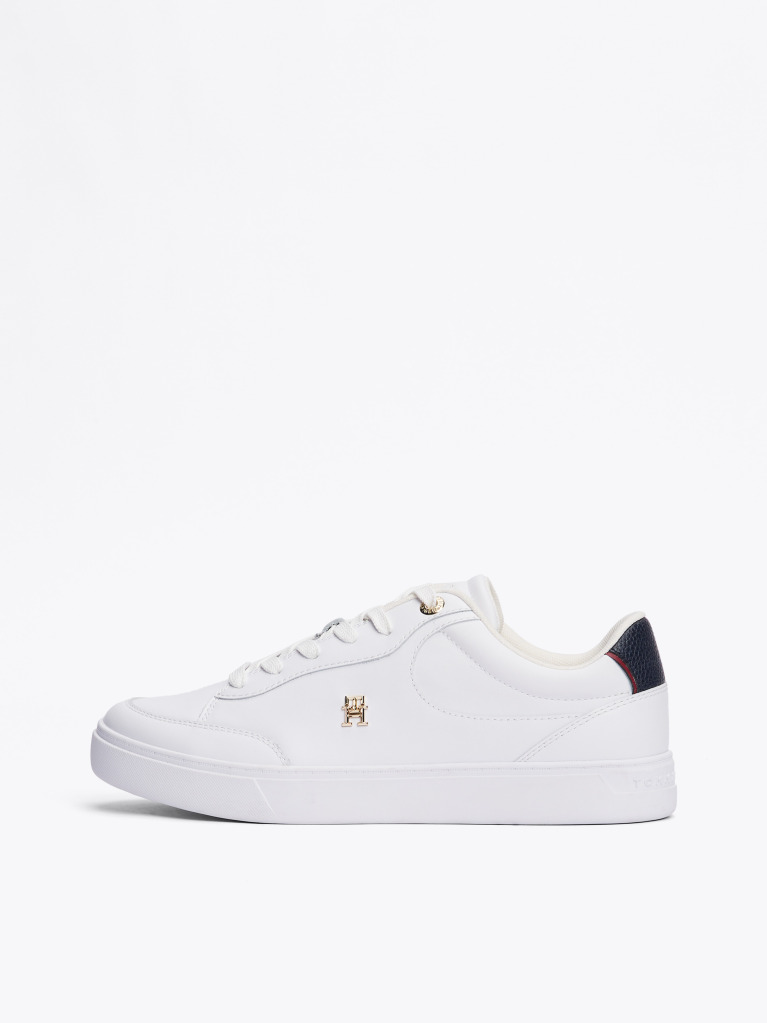 Άσπρο Essential Δερμάτινα Sneakers  Γυναίκες