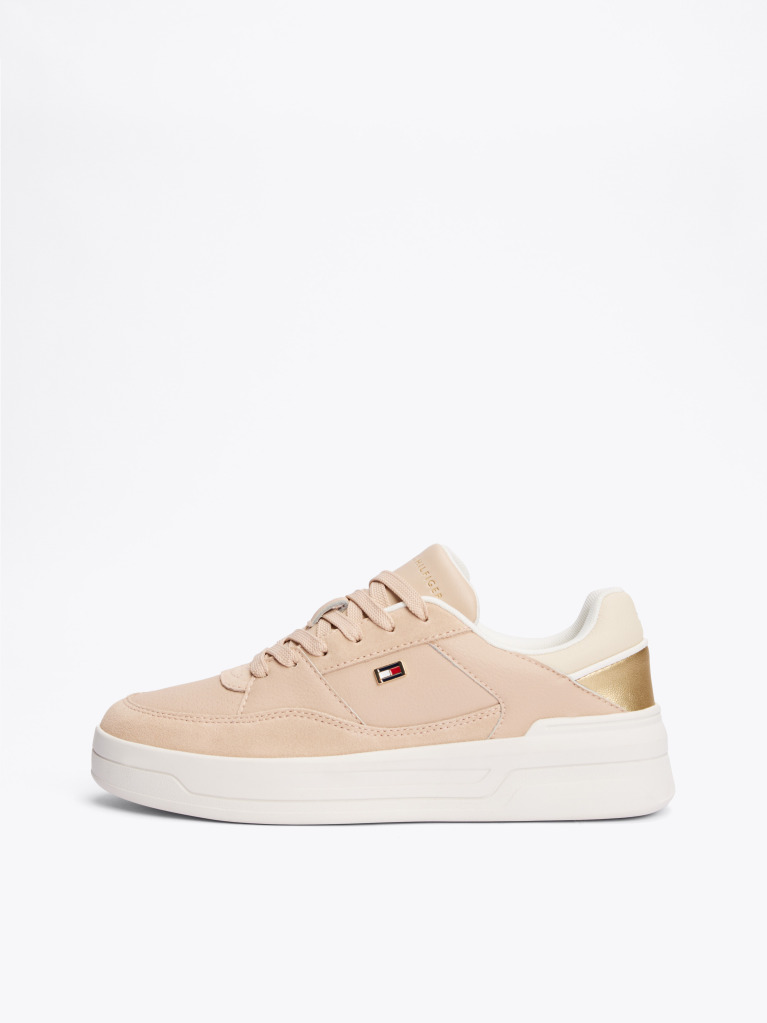 Μπεζ Sneakers Με Μεταλιζέ Πάνελ  Γυναίκες